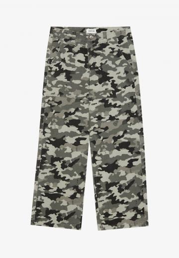 Свободные джинсы