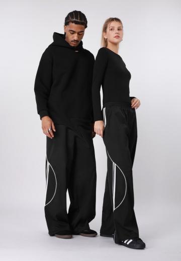 Спортивные штаны