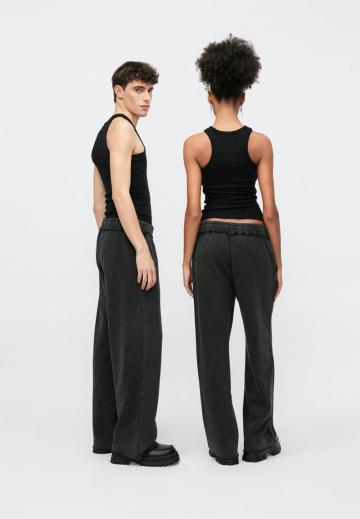 Спортивные штаны