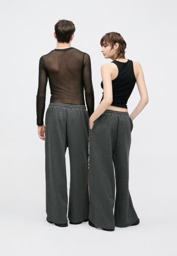 Спортивные штаны