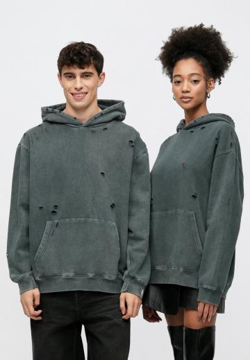 Пуловер с капюшоном