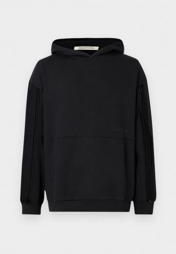 Пуловер с капюшоном