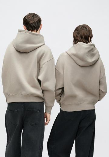 Пуловер с капюшоном