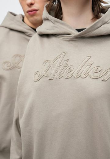 Пуловер с капюшоном