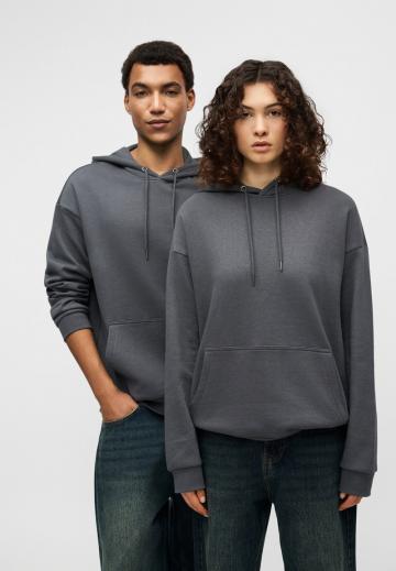 Пуловер с капюшоном