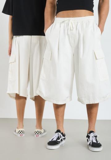 Юбка с накладными карманами