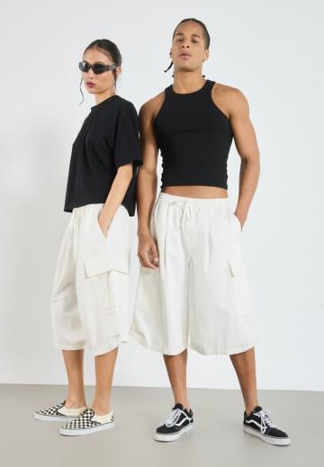 Юбка с накладными карманами