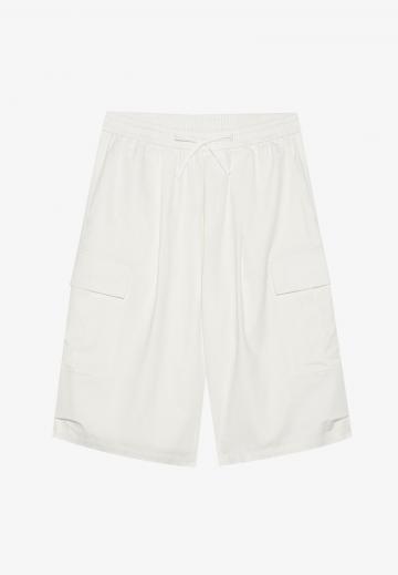 Юбка с накладными карманами