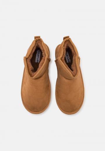 Зимние ботинки