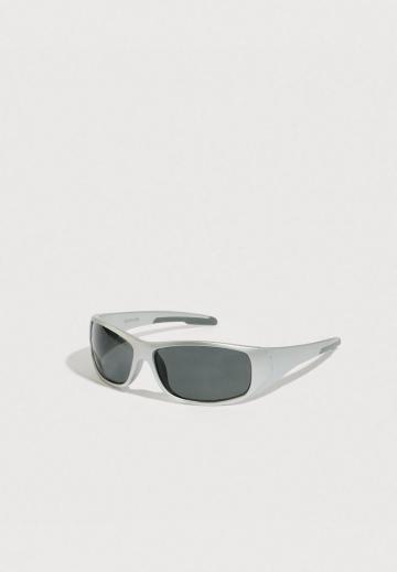 Солнечные очки