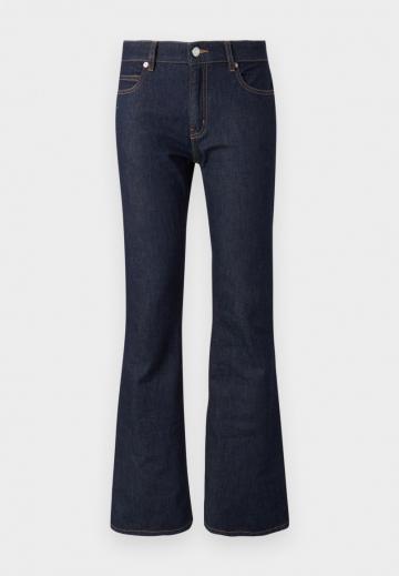 Клешеные брюки