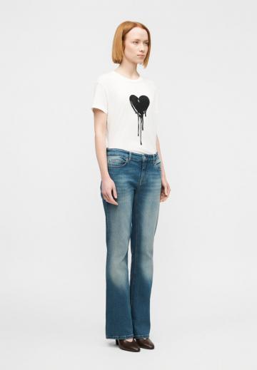 Клешеные брюки