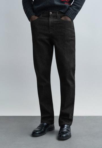 Прямые джинсы