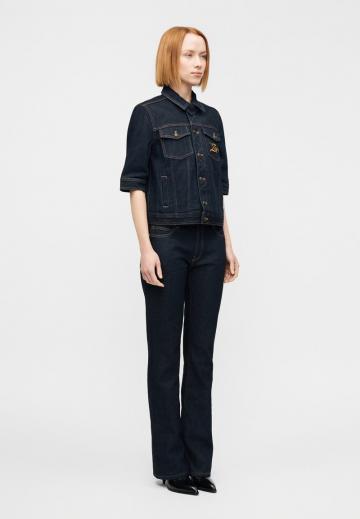 Джинсовая куртка