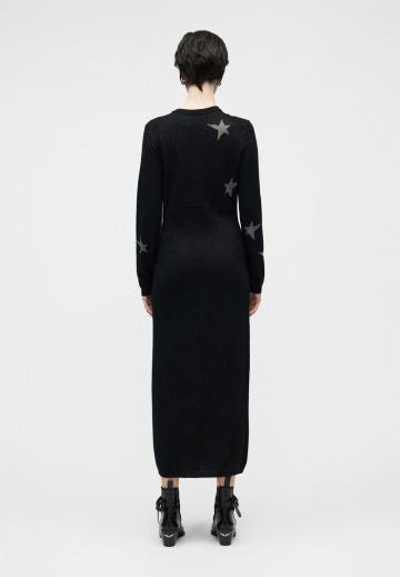 Вязаное платье