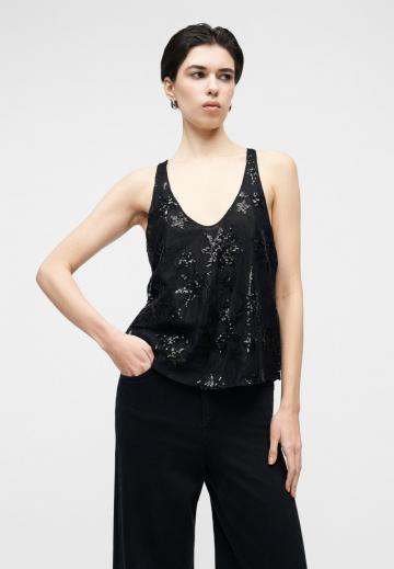 Блузка без рукавов