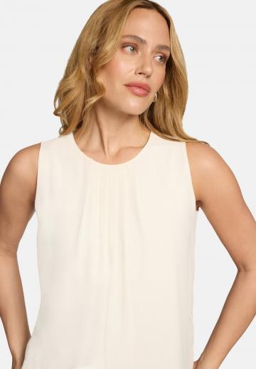 Блузка без рукавов