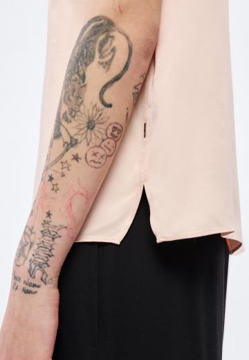 Блузка без рукавов