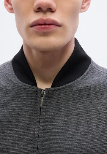 Куртка бомбер