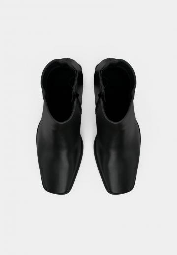 Полусапожки