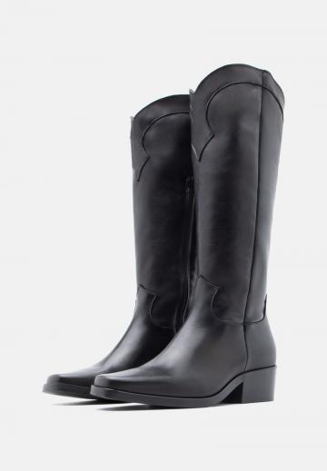 Ковбойские сапоги