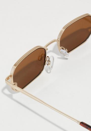 Солнечные очки