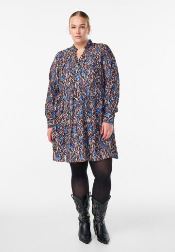 Короткое платье