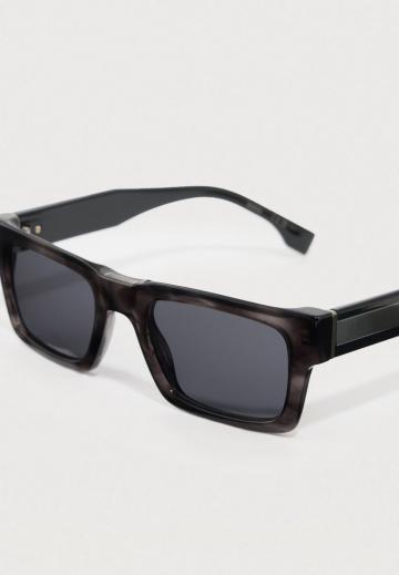 Солнечные очки