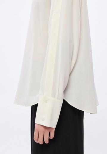 Шелковая блузка