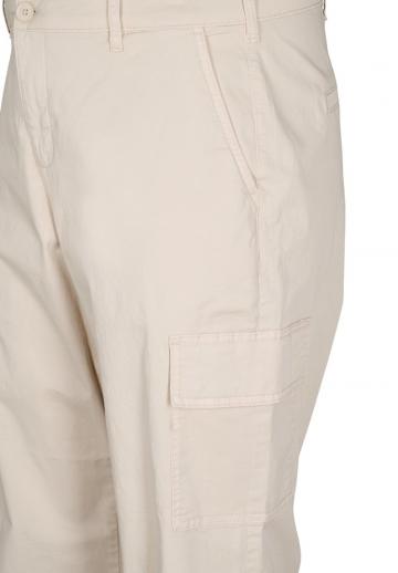 Брюки с накладными карманами