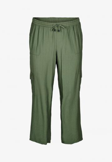 Блейзер с накладными карманами