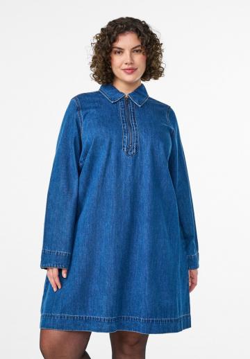 Джинсовое платье