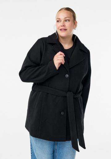 Короткое пальто