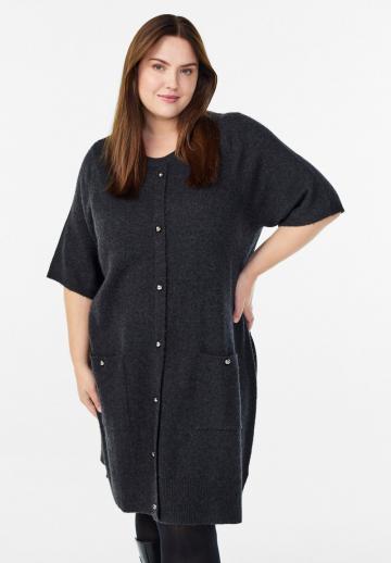 Вязаное платье