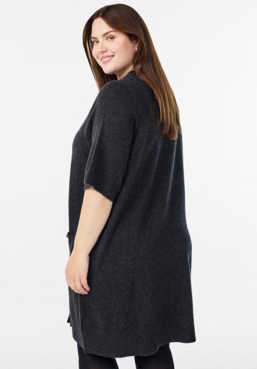 Вязаное платье