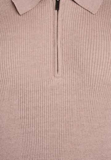 Пуловер с воротником поло