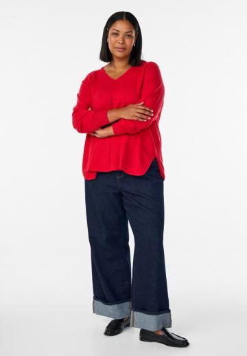 Пуловер с вырезом V