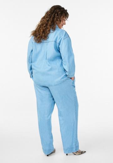 Свободные джинсы