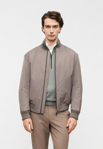 Куртка бомбер