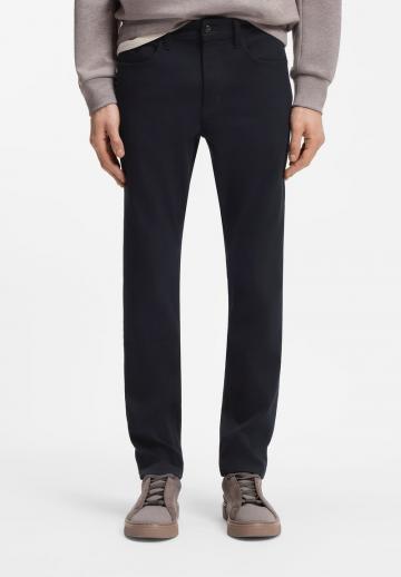 Узкие джинсы