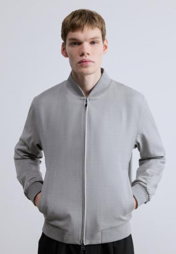 Куртка бомбер