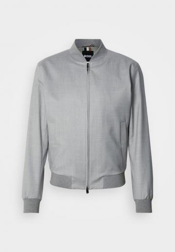 Куртка бомбер