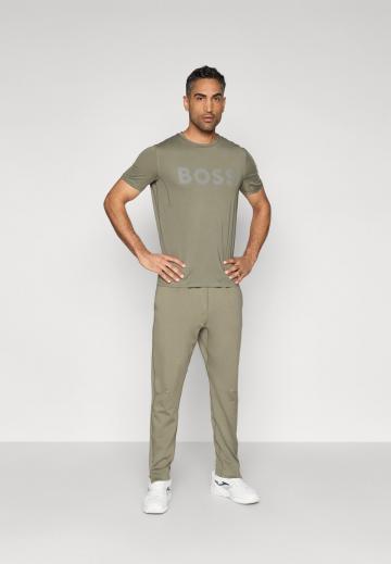 Спортивные штаны