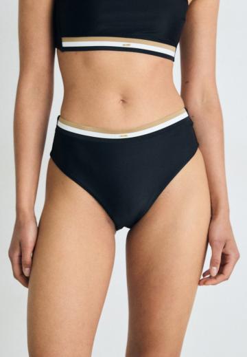 Низ от бикини