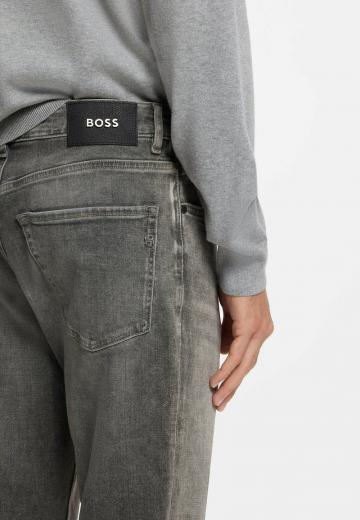 Узкие джинсы