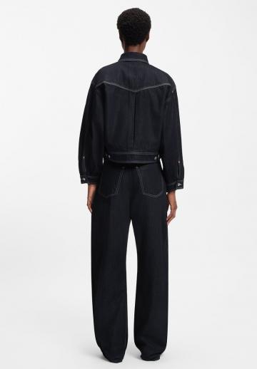 Джинсовая куртка