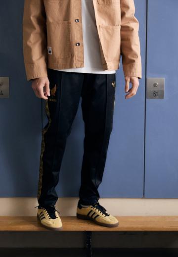 Спортивные штаны