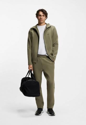 Спортивные штаны