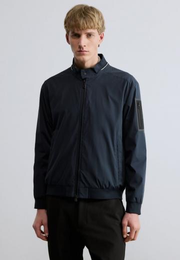 Куртка бомбер