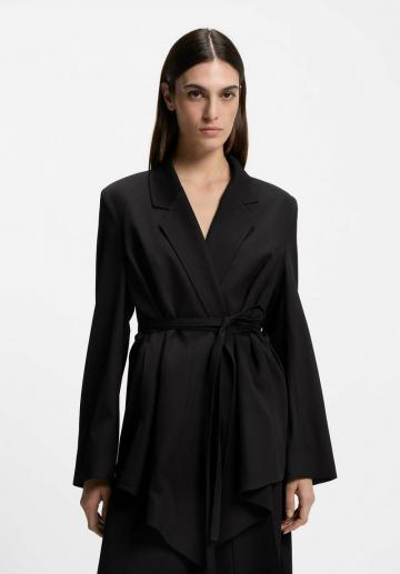 Шерстяное пальто